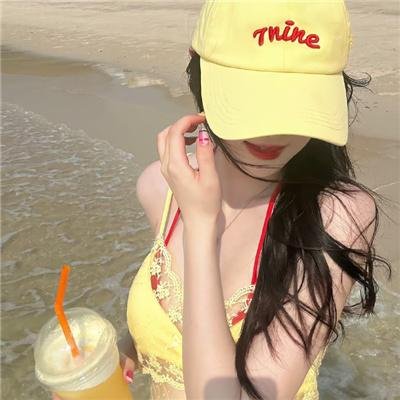 迎风伫立的狮子
